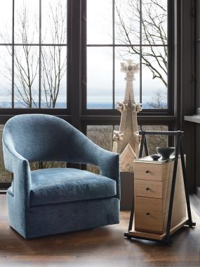 Room Scene: HC7213-27 Shea Swivel Chair shown in HC177-34 fabric and HC7246-70
Carriage Table shown in Carriage finish.